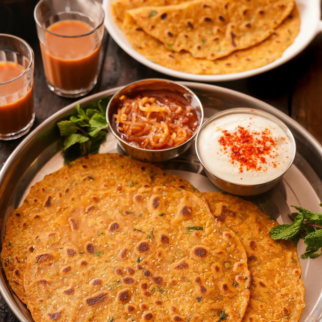 🌾 Zunka Bhakri Recipe