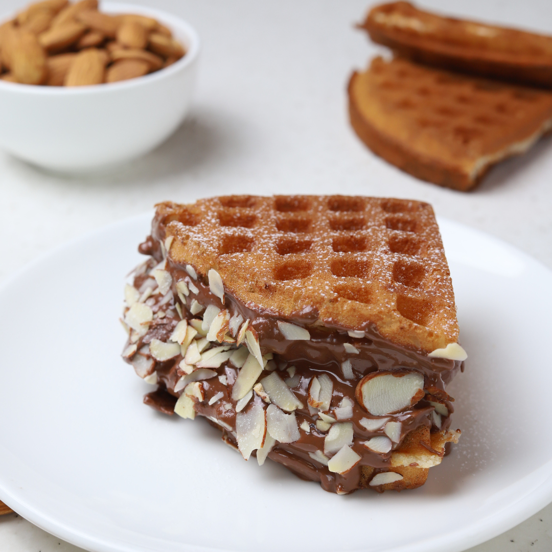 Snack Smart: Almonds Over Processed Munchies